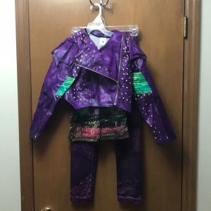Disney Store Descendents 2 Mal costume